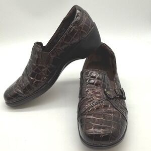 Clarks Bendables Women's 7.5 Brown Croc Embossed Slip On‎ Wedge Shoes